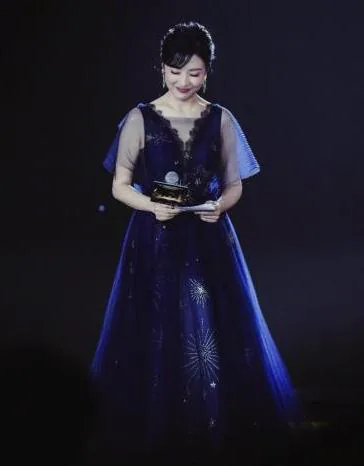 周涛